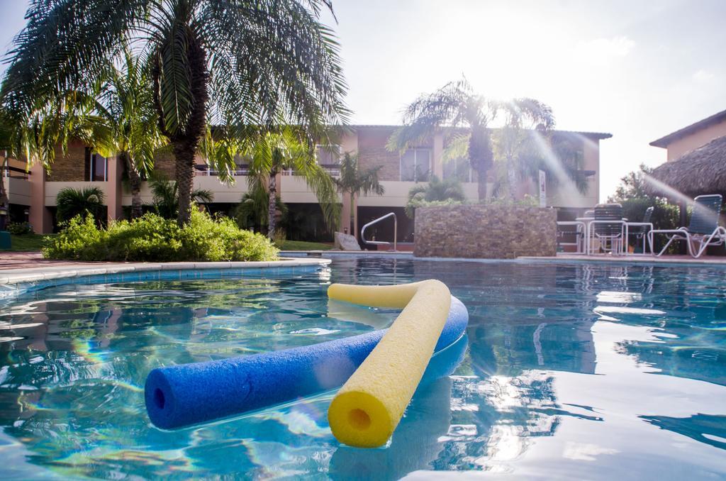 Family-Flexication-Friendly Villa, Few Steps From Eagle Beach Palm Beach Exterior foto